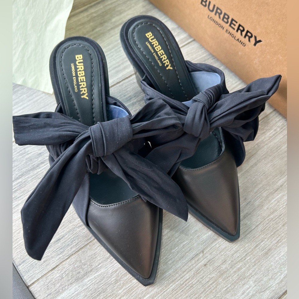 Burberry women heel sandals